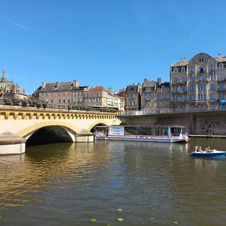 Pivoine Avec Terrasse A Proximité De Apartamento Metz