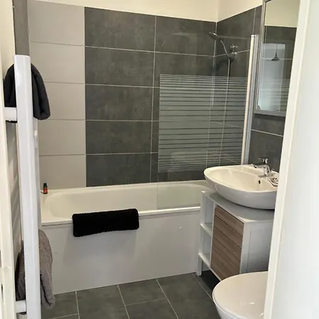 Apartamento Pivoine Avec Terrasse A Proximité De