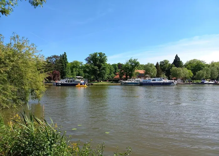 Pivoine Avec Terrasse A Proximite De Apartament *